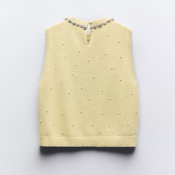 NWT ZARA JEWEL AND PEARL KNIT TOP - Picture 2 of 5